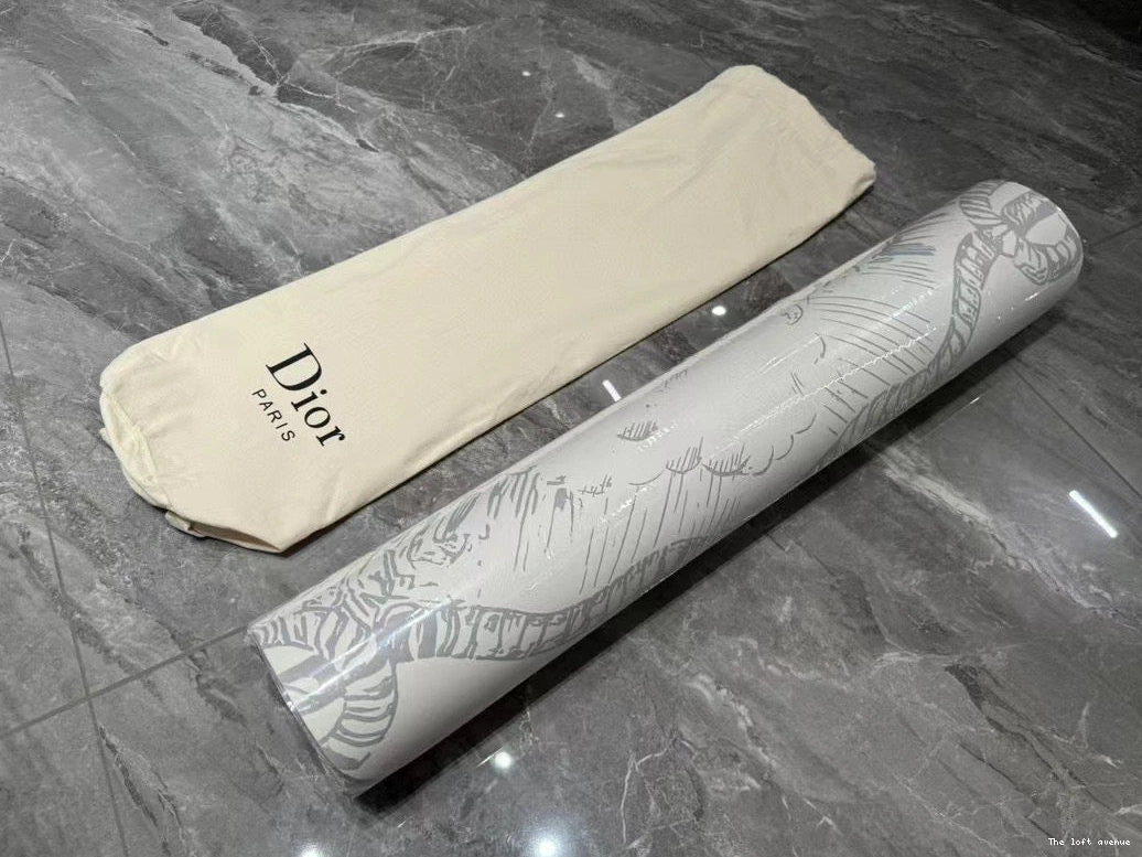MAT YOGA CHRISTIAN 1.0 0807
